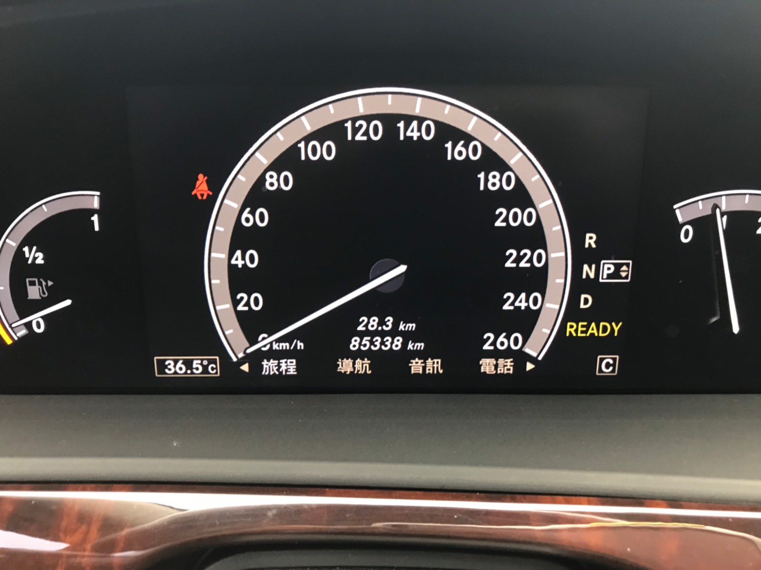 2009s400油電車黑3.5ccSUM31.8萬 新車5百多現在入手賓士S級豪華轎車打一折在對折_210606_2