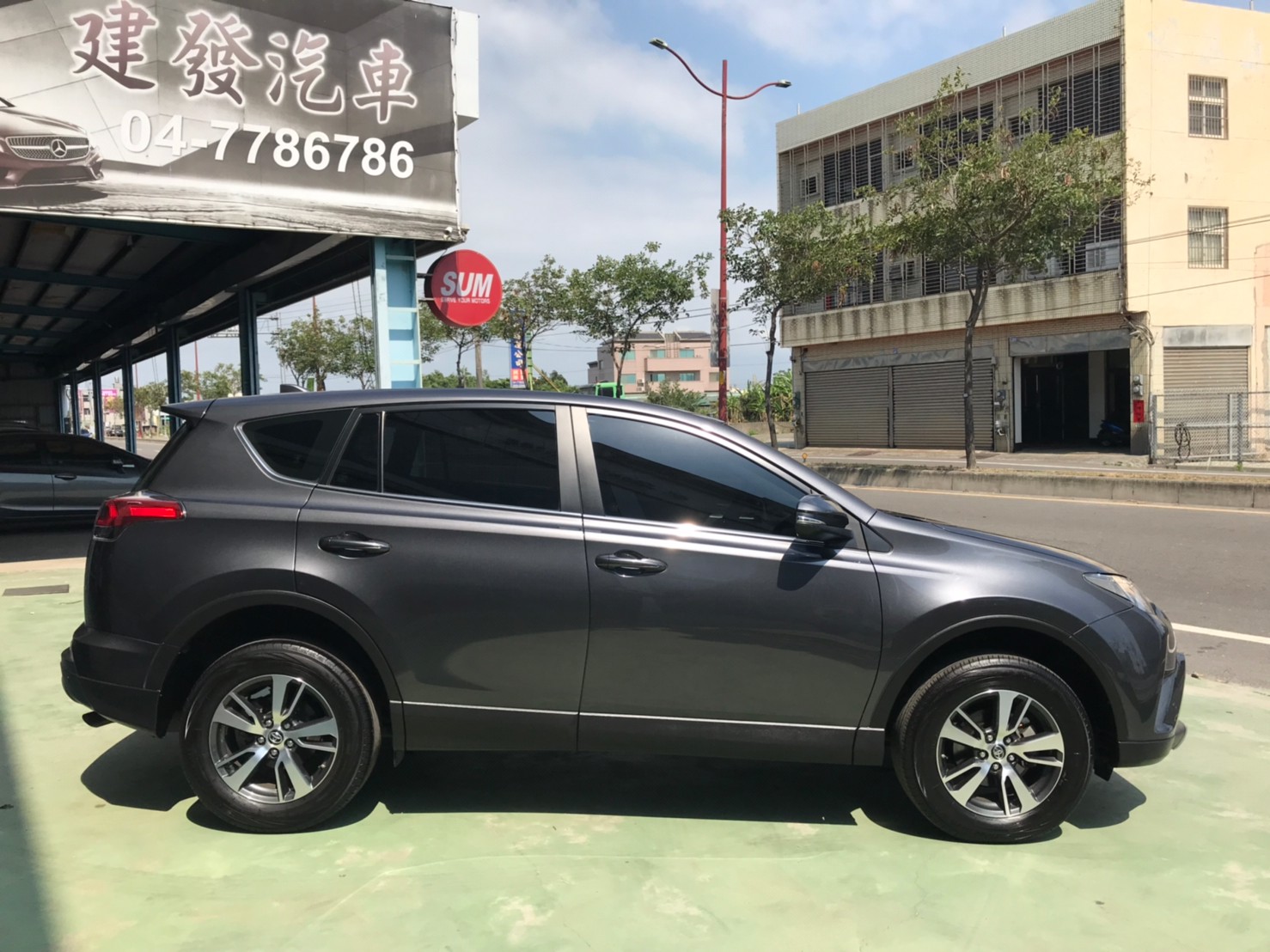 2018年RAV4灰2.0尊爵 ACC主動跟車 車道偏移 數位電視 導航 免鑰匙 LED頭燈77.7_210523_6