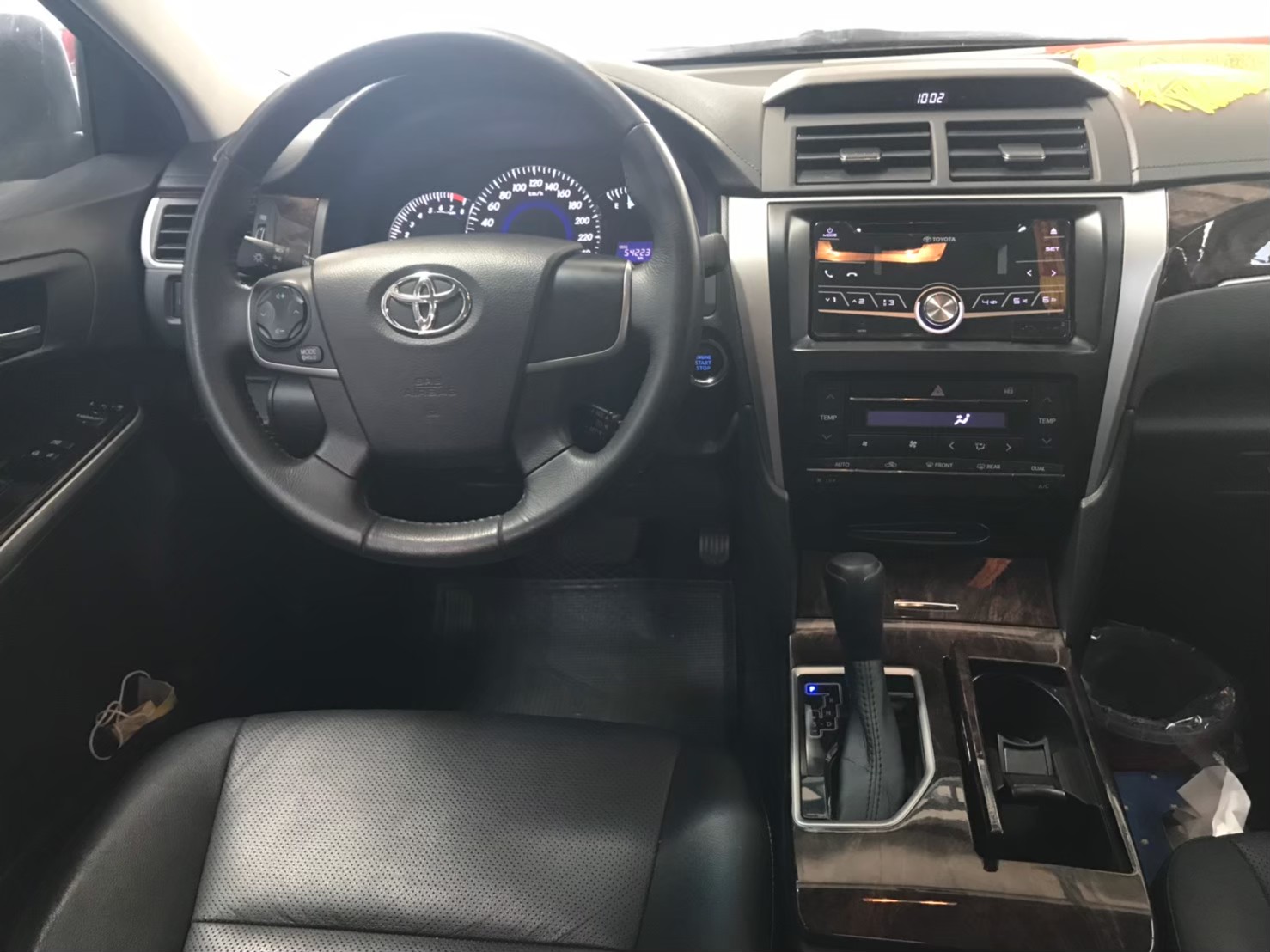 2017 CAMRY2.0灰 一手車實跑5萬 HID雙區恆溫後冷 IKEY 9安氣囊 SUM58.8_210523_3