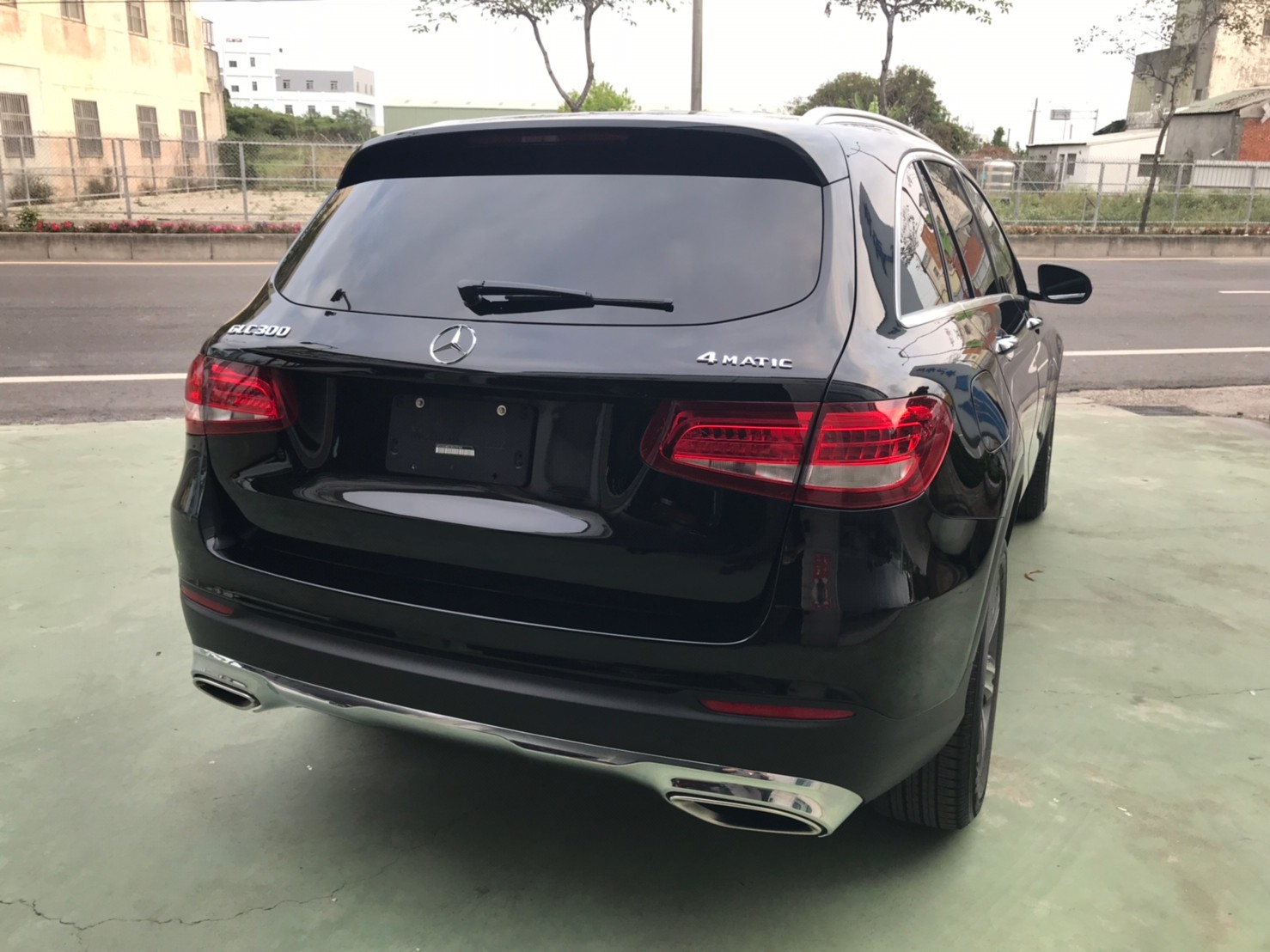 2016GLC300黑SUM138.8 盲點偵測 i-key摸門 電尾門 大影幕 後冷 記憶座椅_210511_10